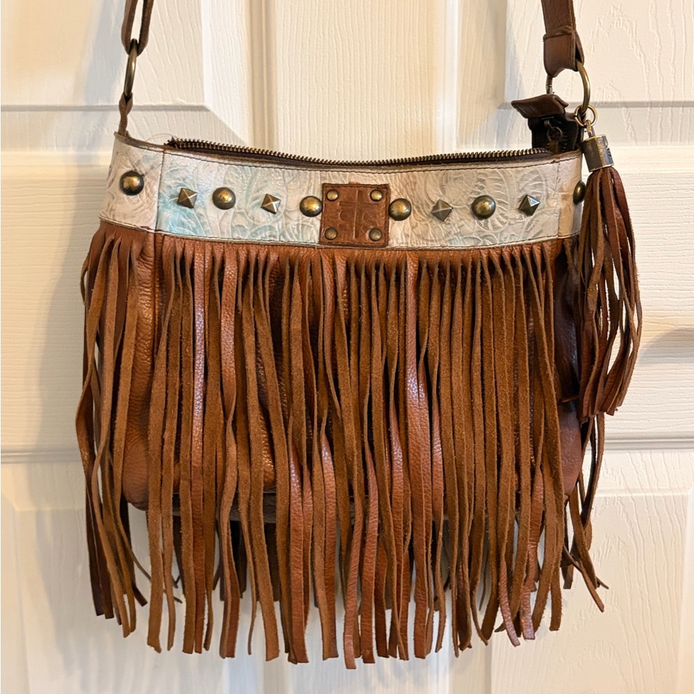 🐴 STS Fringe Shoulder Purse 🐴
